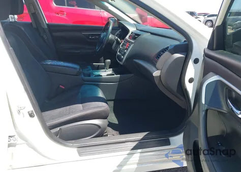 2018 Nissan Altima 2.5 S из США, поврежденный, VIN 1N4AL3AP6JC299492